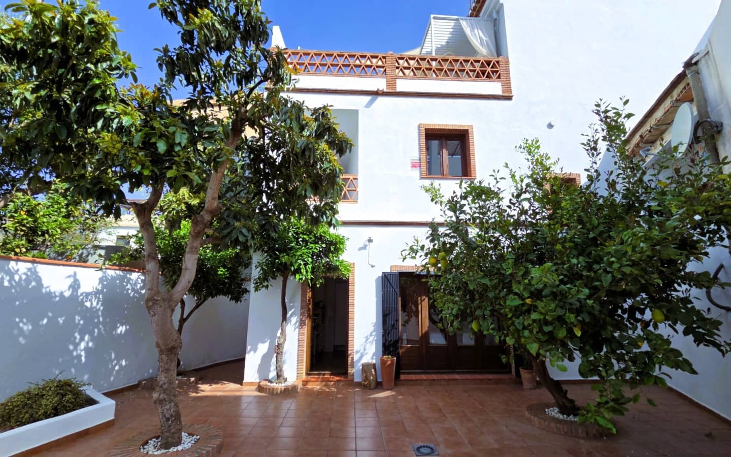 5 soveværelse Byhus til salg i Orgiva med garage - € 320.000 (Ref: 6039838)