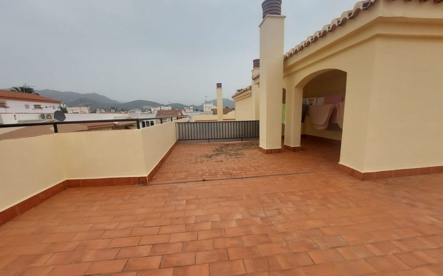 3 Zimmer Apartment zu verkaufen in Salobrena - 226.000 € (Ref: 6039841)