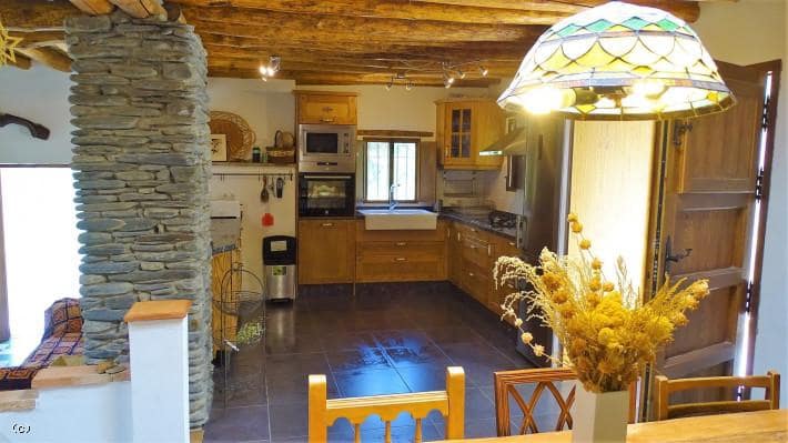 Grunde uden byggetilladelser til salg i Juviles - € 250.000 (Ref: 6077305)