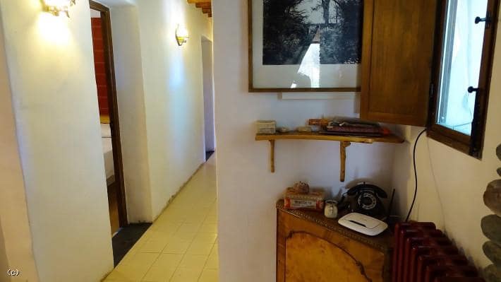 Grunde uden byggetilladelser til salg i Juviles - € 250.000 (Ref: 6077305)