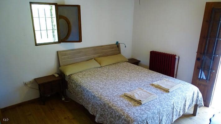 Grunde uden byggetilladelser til salg i Juviles - € 250.000 (Ref: 6077305)