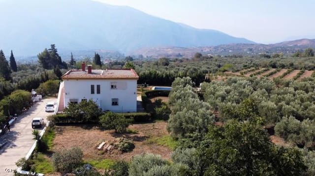 5 soveværelse Lejlighed til salg i Orgiva med swimmingpool - € 400.000 (Ref: 6095441)