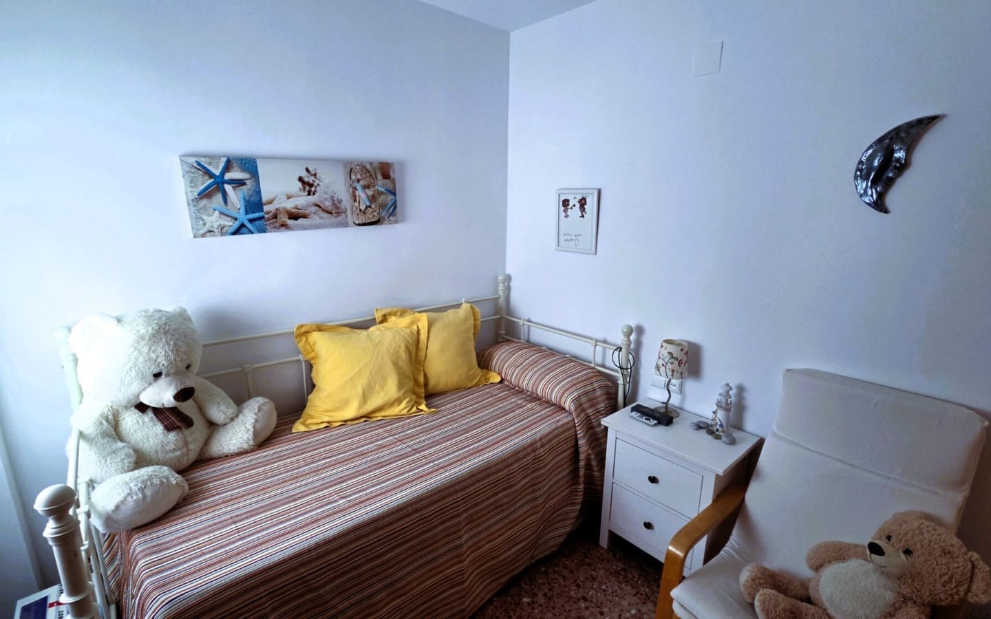 Piso de 3 habitaciones en Salobreña en venta con garaje - 215.000 € (Ref: 6141168)