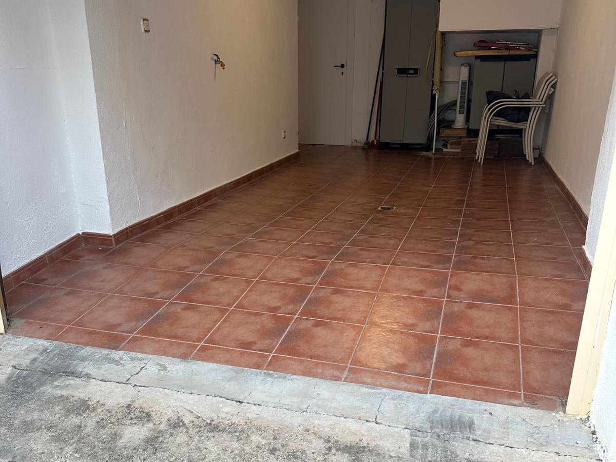4 slaapkamer Halfvrijstaande villa te koop in Salobrena met zwembad garage - € 425.000 (Ref: 6230872)