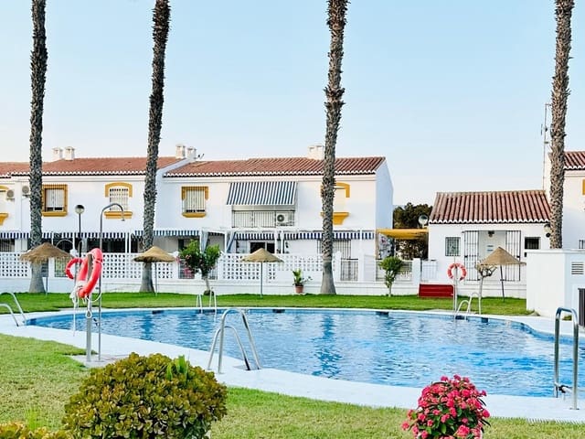 4 slaapkamer Halfvrijstaande villa te koop in Salobreña met zwembad garage - € 425.000 (Ref: 6230872)