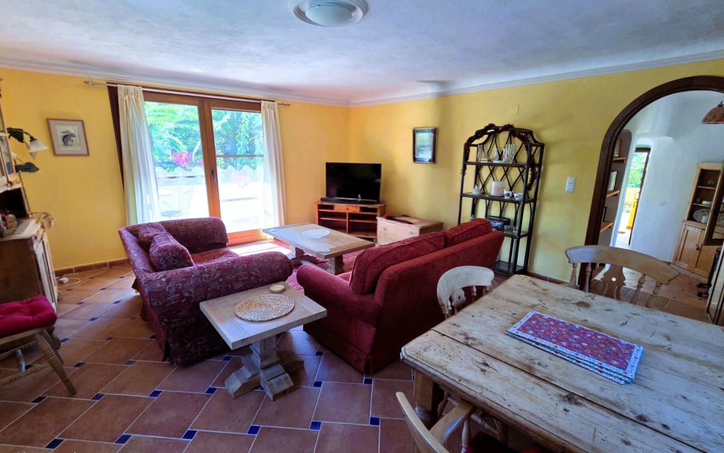 9 sovrum Lägenhet till salu i Orgiva med pool garage - 850 000 € (Ref: 6241015)
