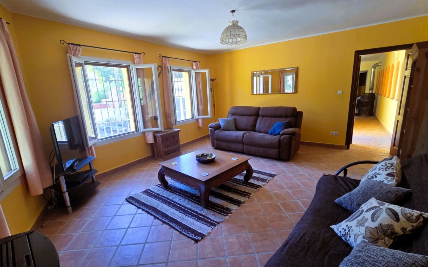 9 sovrum Lägenhet till salu i Orgiva med pool garage - 850 000 € (Ref: 6241015)