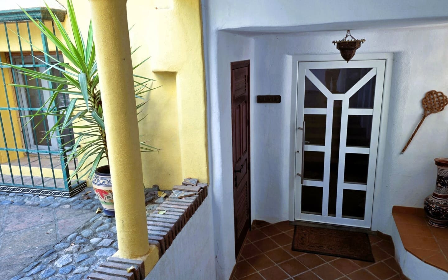 9 sovrum Lägenhet till salu i Orgiva med pool garage - 850 000 € (Ref: 6241015)