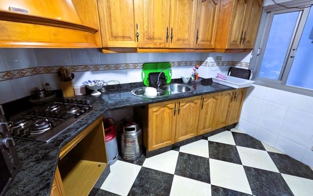 5 quarto Casa em Banda para venda em Lanjarón - 240 000 € (Ref: 6259292)