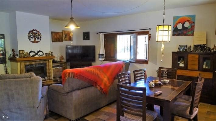 Grunde uden byggetilladelser til salg i Orgiva - € 330.000 (Ref: 6358424)