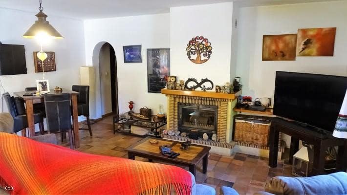 Grunde uden byggetilladelser til salg i Orgiva - € 330.000 (Ref: 6358424)