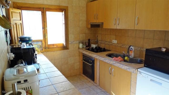 Grunde uden byggetilladelser til salg i Orgiva - € 330.000 (Ref: 6358424)