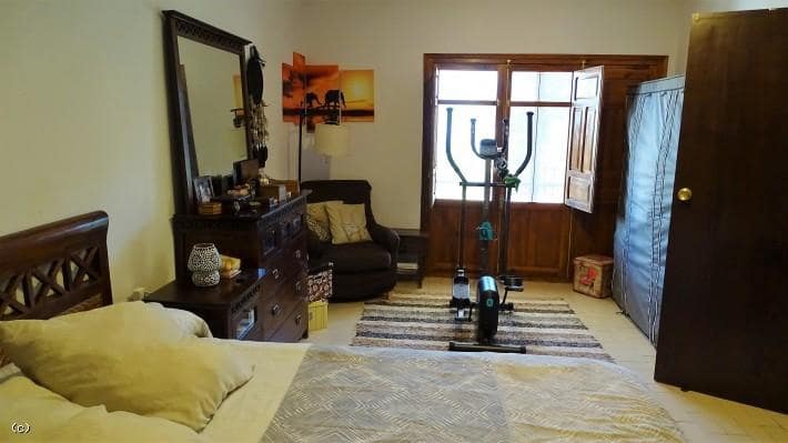 Grunde uden byggetilladelser til salg i Orgiva - € 330.000 (Ref: 6358424)