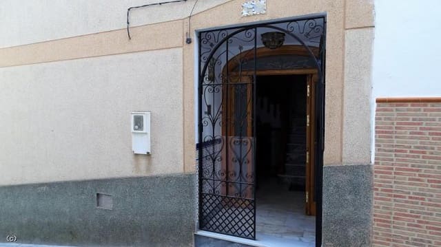 6 soveværelse Byhus til salg i Lanjarón med garage - € 200.000 (Ref: 6515107)