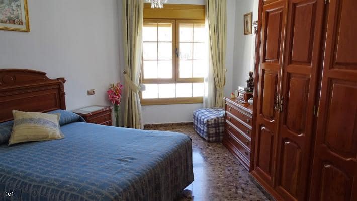 6 soveværelse Byhus til salg i Lanjaron med garage - € 200.000 (Ref: 6515107)