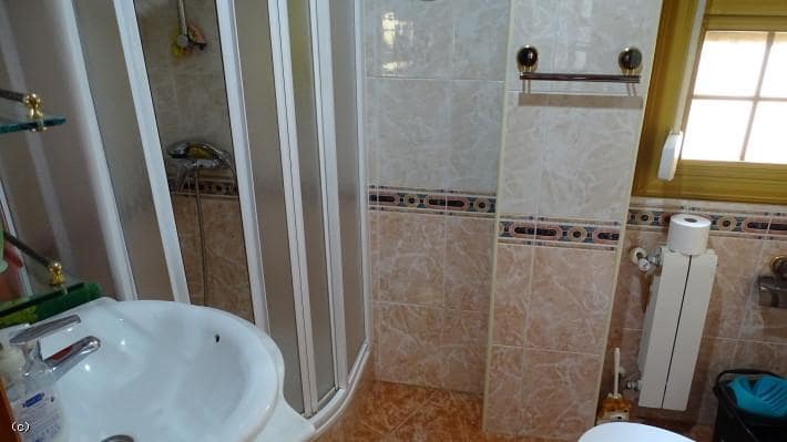 6 soveværelse Byhus til salg i Lanjaron med garage - € 200.000 (Ref: 6515107)