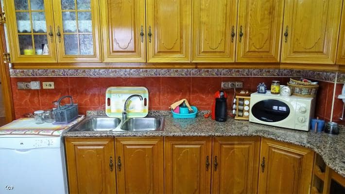 6 soveværelse Byhus til salg i Lanjaron med garage - € 200.000 (Ref: 6515107)