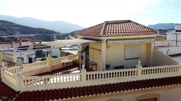 6 soveværelse Byhus til salg i Lanjaron med garage - € 200.000 (Ref: 6515107)