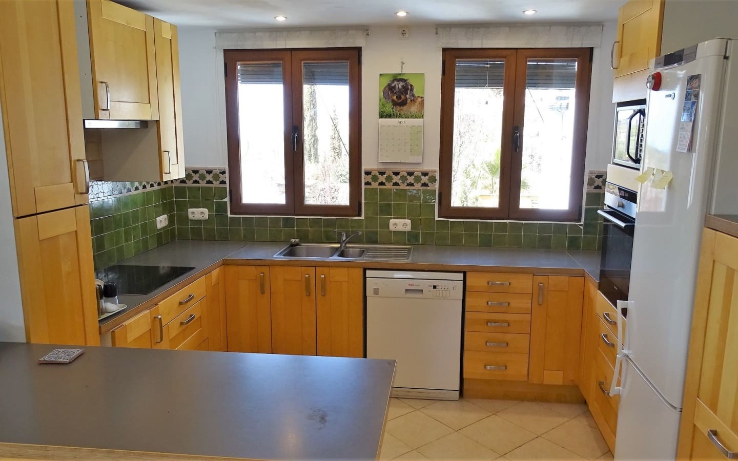 4 soveværelse Finca/Landehus til salg i La Taha med garage - € 575.000 (Ref: 6788372)