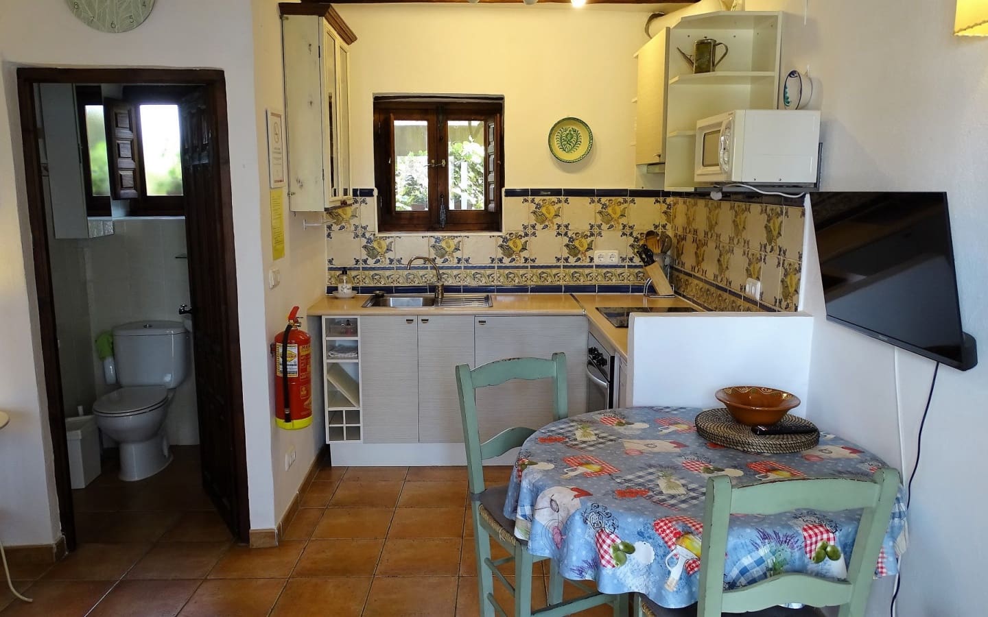 4 soveværelse Finca/Landehus til salg i La Taha med garage - € 575.000 (Ref: 6788372)