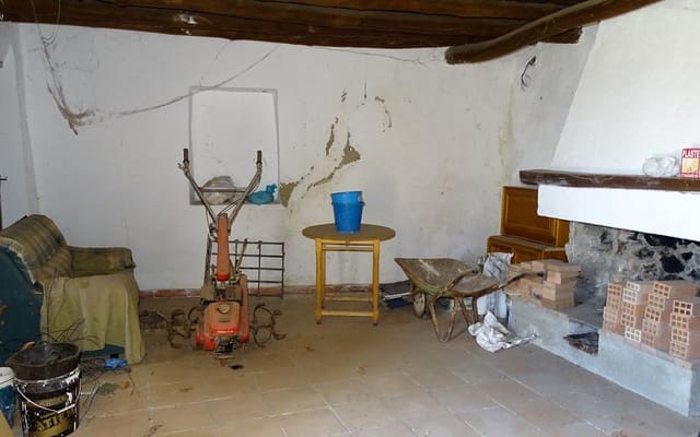 Grond te koop in Lanjarón - € 100.000 (Ref: 6977163)