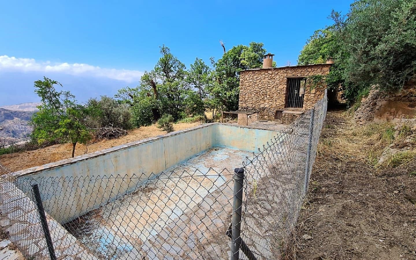 Undeveloped Land for sale in Lanjaron - € 100,000 (Ref: 6977163)