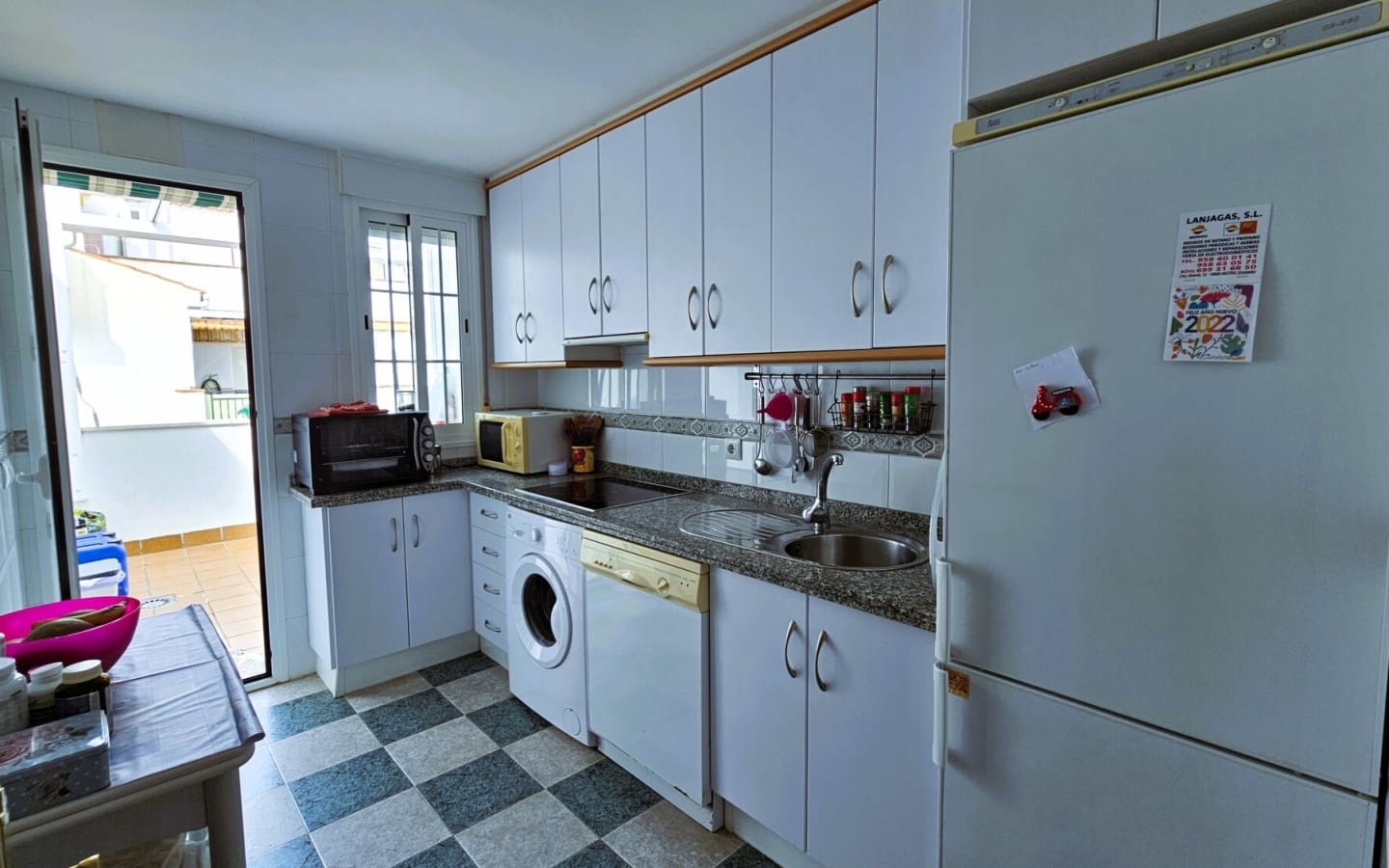 2 makuuhuone Asunto myytävänä paikassa Salobrena mukana 
autotalli - 270 000 € (Ref: 8573196)