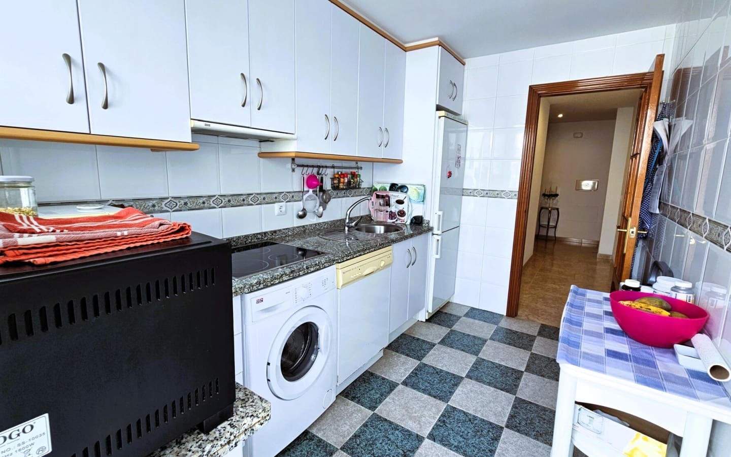 2 makuuhuone Asunto myytävänä paikassa Salobrena mukana 
autotalli - 270 000 € (Ref: 8573196)