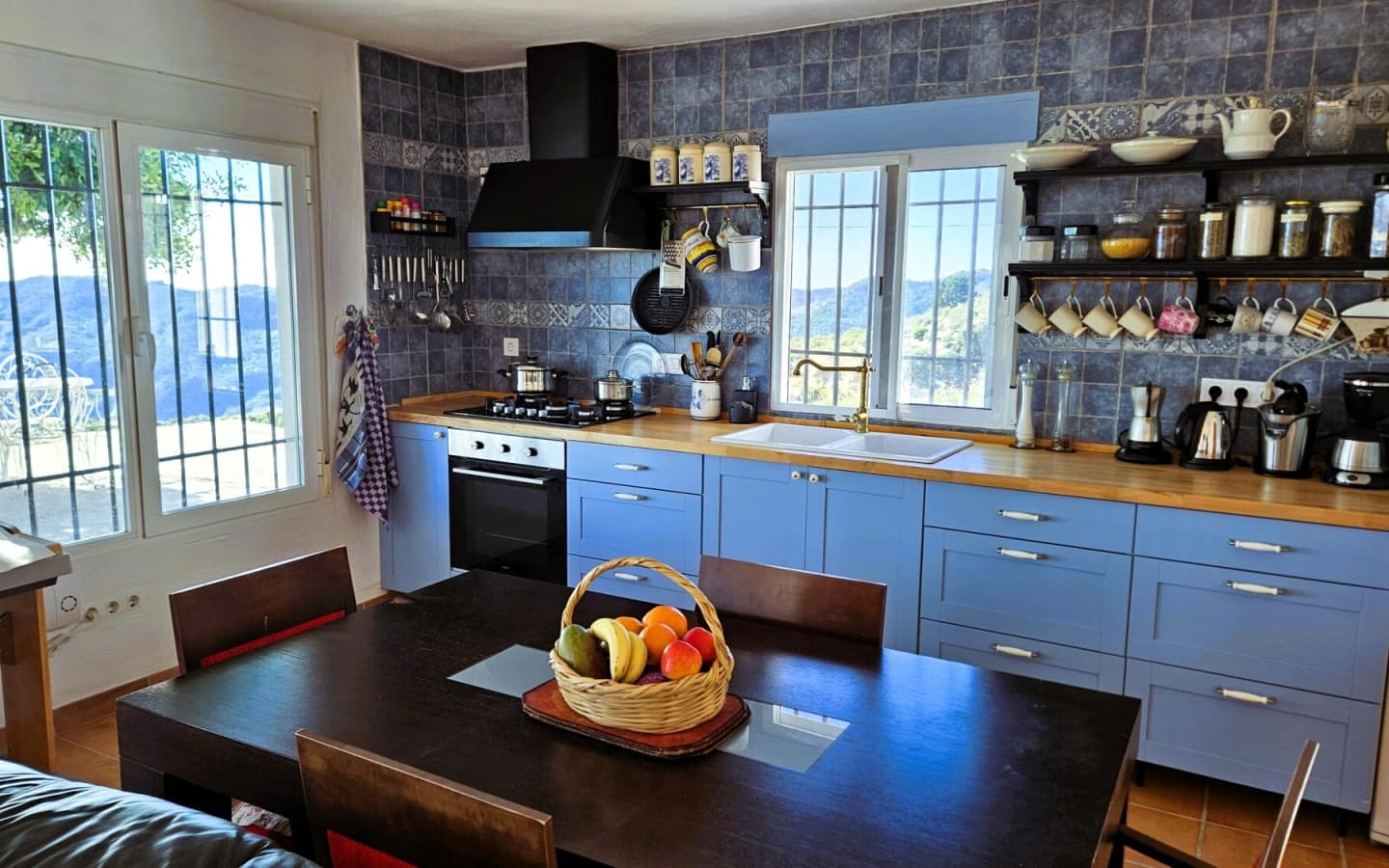 3 soveværelse Finca/Landehus til salg i Lentegi - € 325.000 (Ref: 8685723)