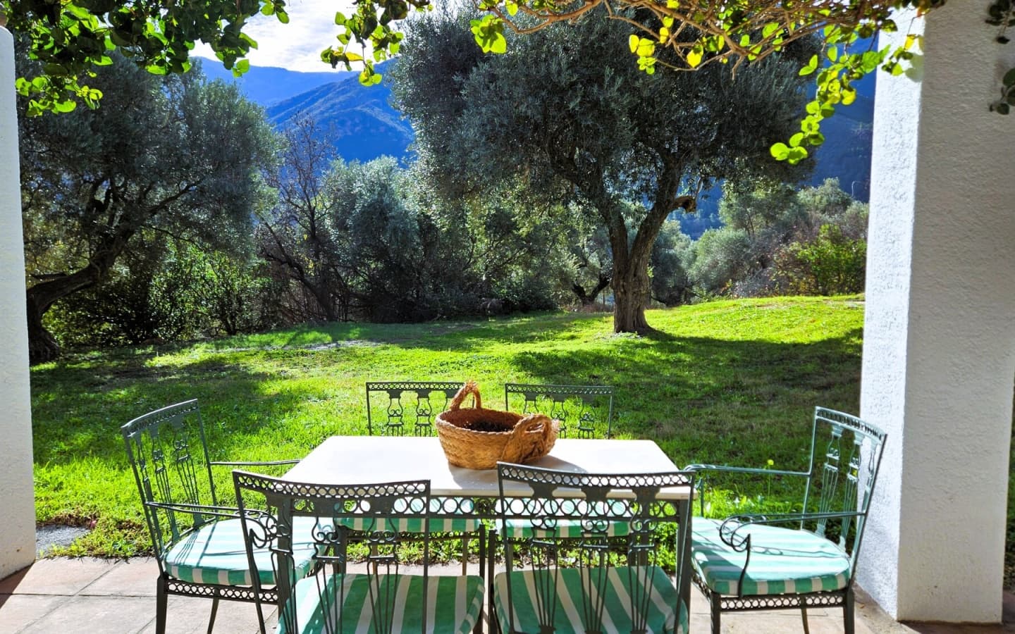 3 soveværelse Villa til salg i Orgiva med garage - € 680.000 (Ref: 8764954)