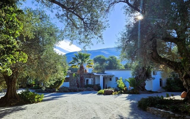 3 soveværelse Villa til salg i Orgiva med garage - € 680.000 (Ref: 8764954)