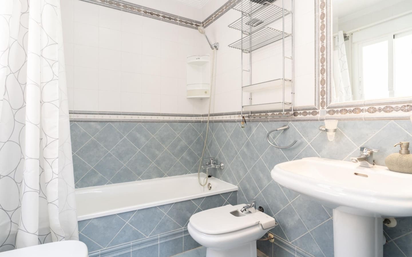 3 soverom Leilighet til salgs i Salobrena med garasje - € 340 000 (Ref: 9138235)