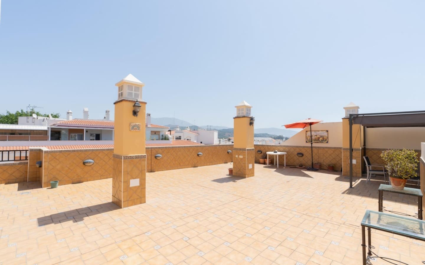 3 soverom Leilighet til salgs i Salobrena med garasje - € 340 000 (Ref: 9138235)