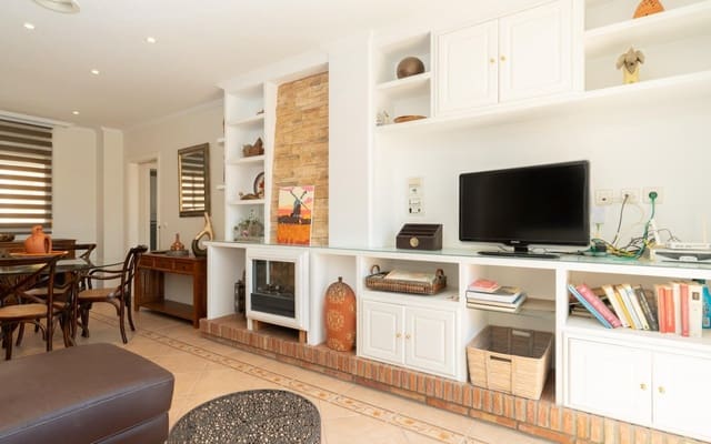 3 sypialnia Apartament na sprzedaż w Salobreña z garażem - 340 000 € (Ref: 9138235)