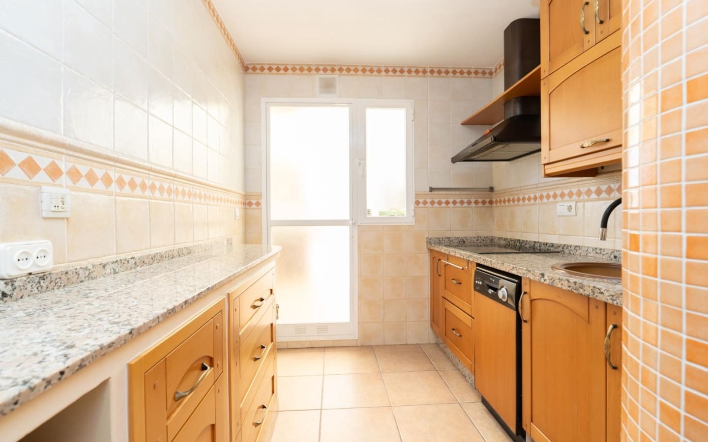 3 soverom Leilighet til salgs i Salobrena med garasje - € 340 000 (Ref: 9138235)