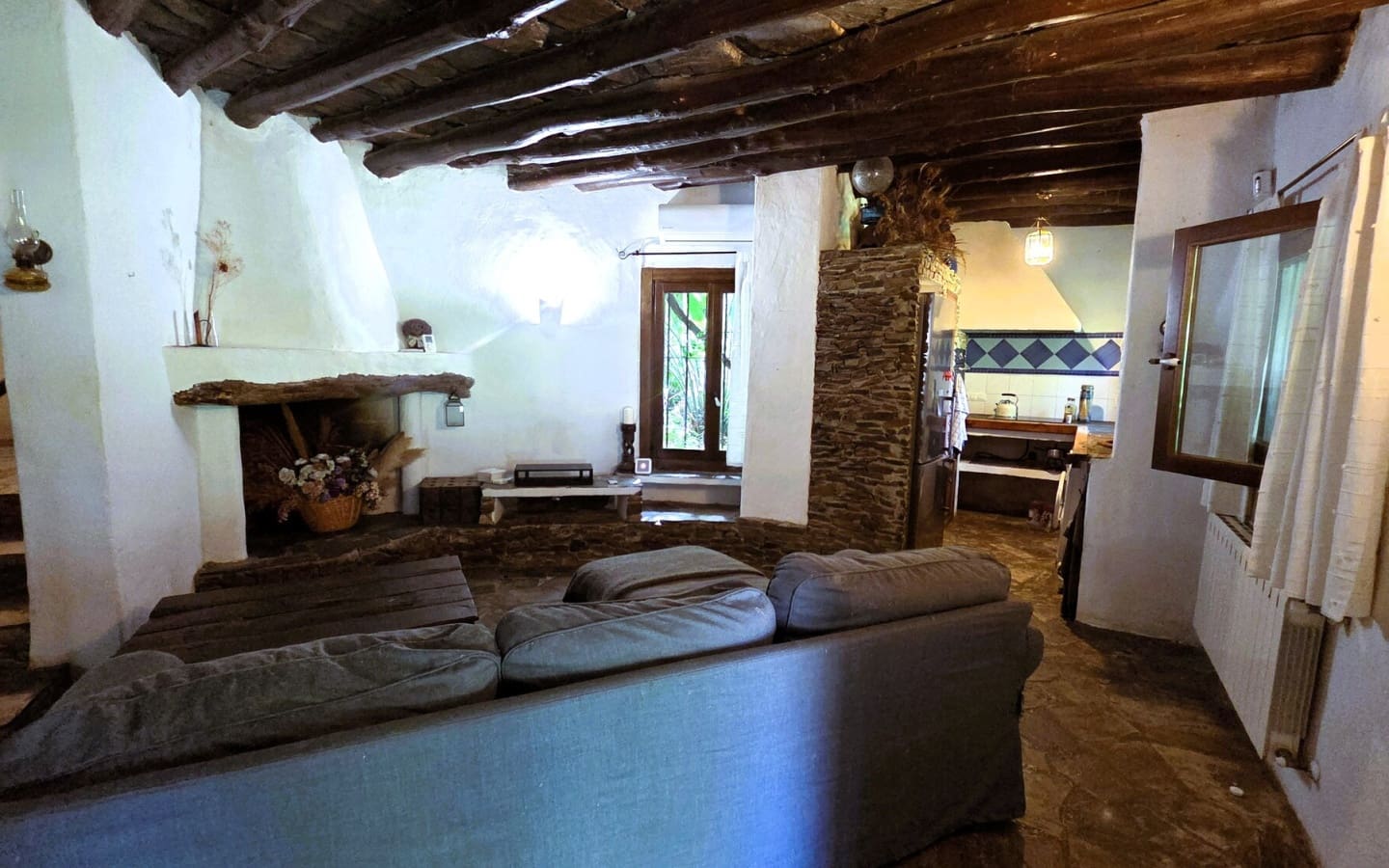 3 soveværelse Finca/Landehus til salg i Carataunas med swimmingpool garage - € 375.000 (Ref: 9152693)