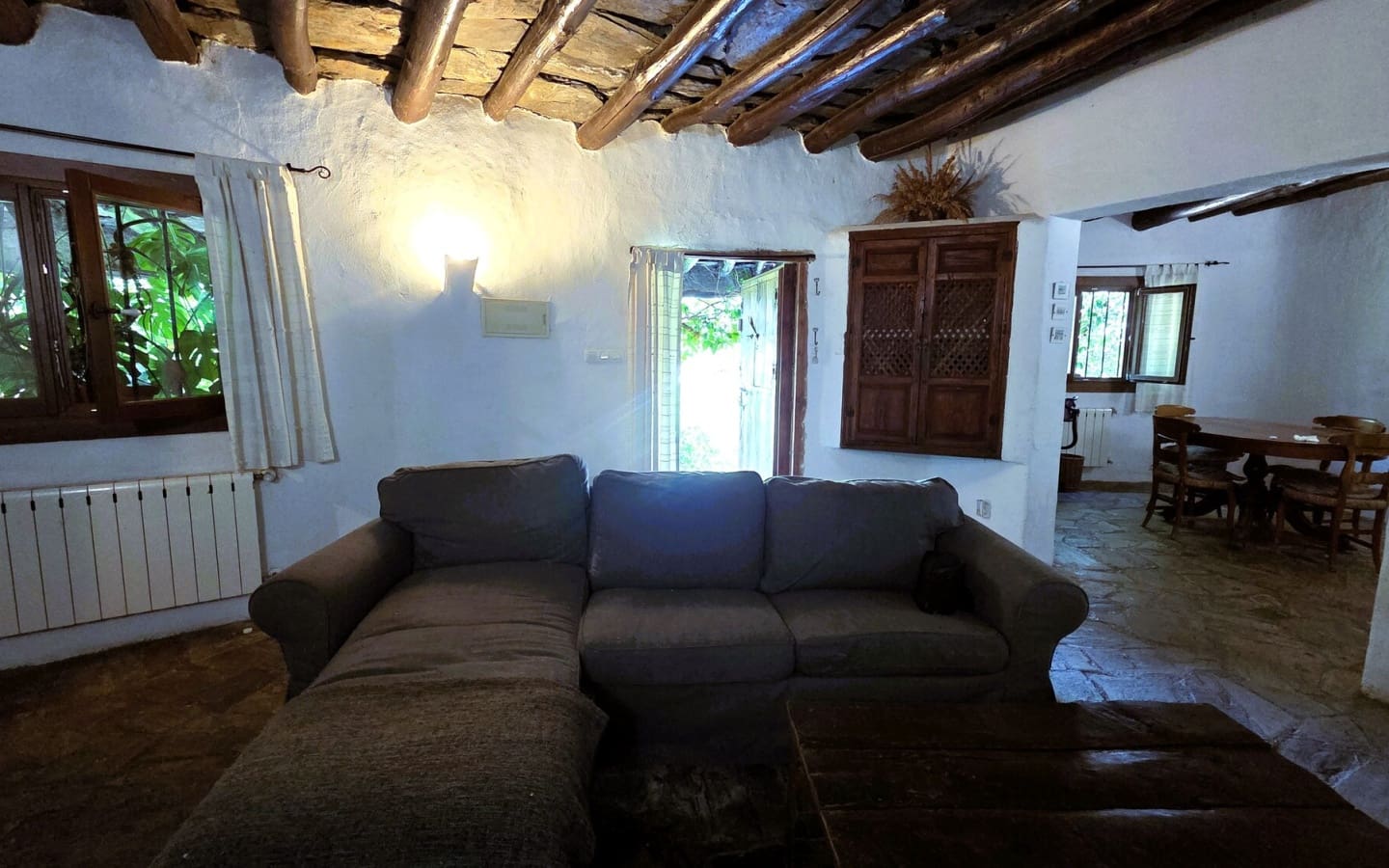 3 soveværelse Finca/Landehus til salg i Carataunas med swimmingpool garage - € 375.000 (Ref: 9152693)