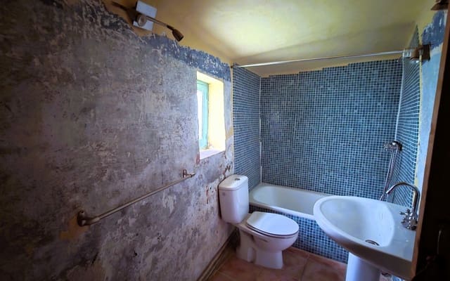 3 sypialnia Dom na sprzedaż w Orgiva - 43 000 € (Ref: 9219618)