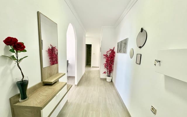 3 soveværelse Lejlighed til salg i Salobreña - € 160.000 (Ref: 9255796)