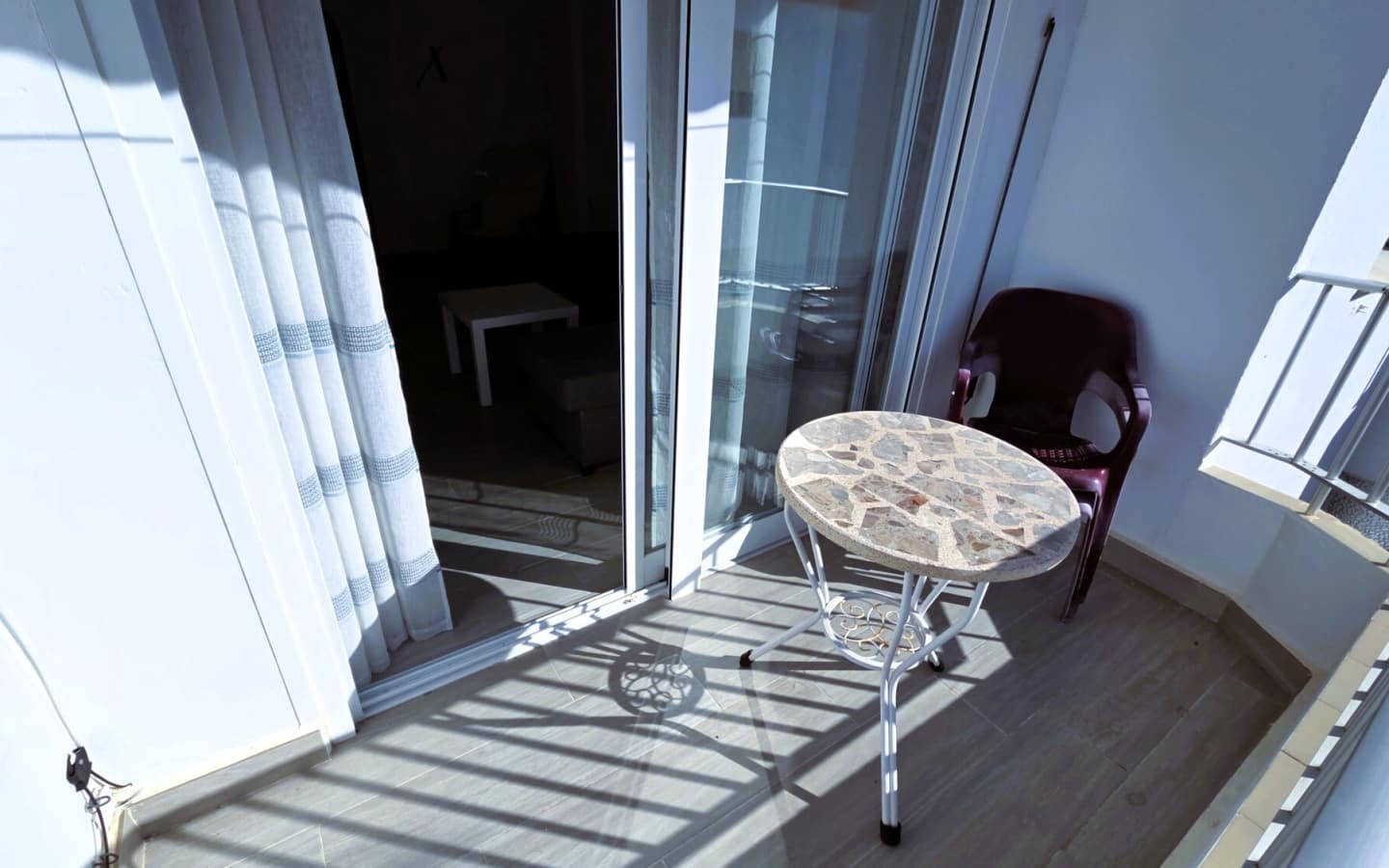 Piso de 3 habitaciones en Salobreña en venta - 160.000 € (Ref: 9255796)