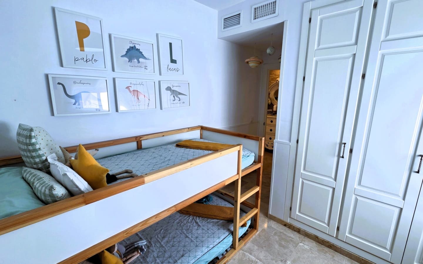 3 Zimmer Wohnung zu verkaufen in Estepona mit Garage - 395.000 € (Ref: 9322837)