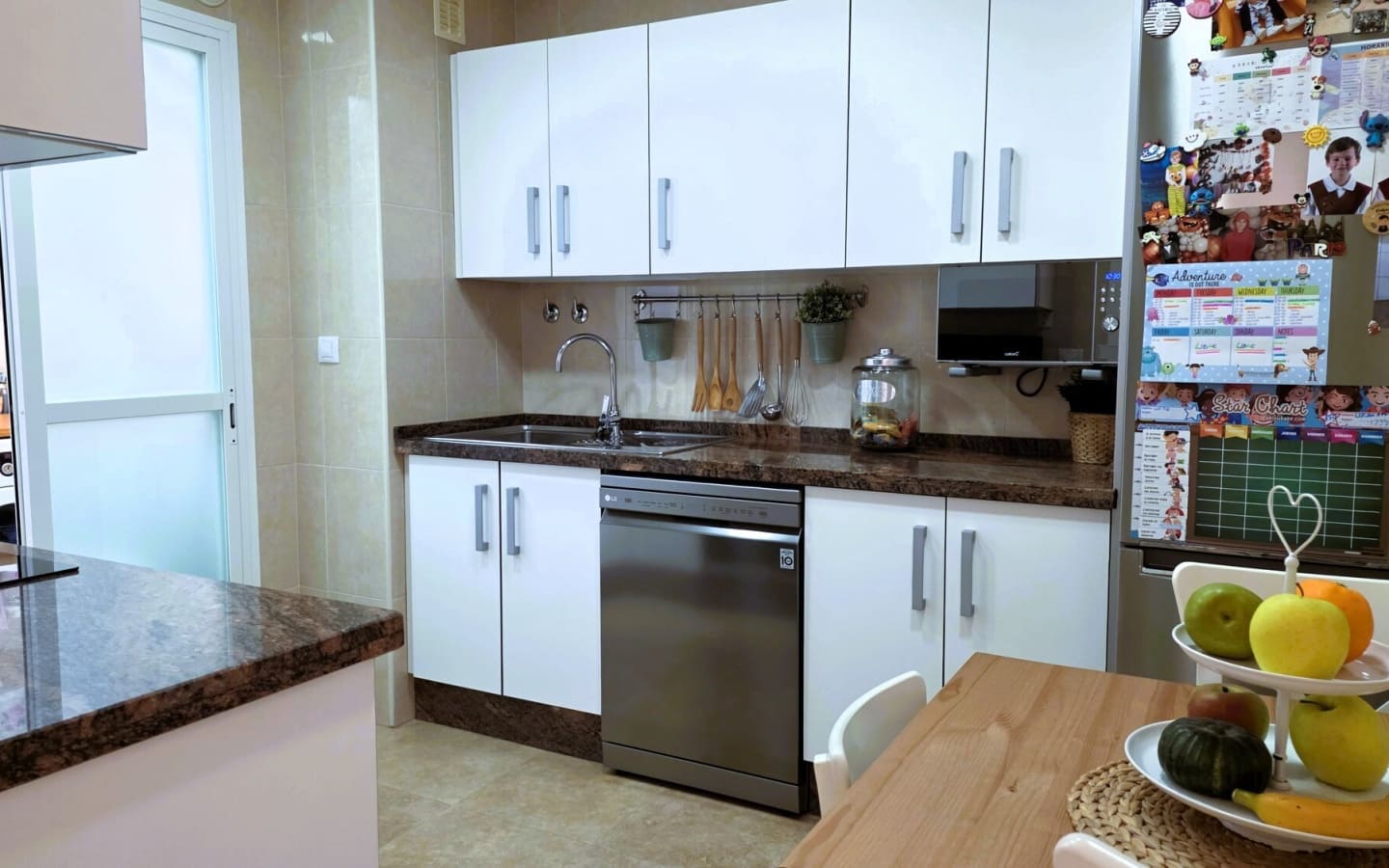 3 Zimmer Wohnung zu verkaufen in Estepona mit Garage - 395.000 € (Ref: 9322837)