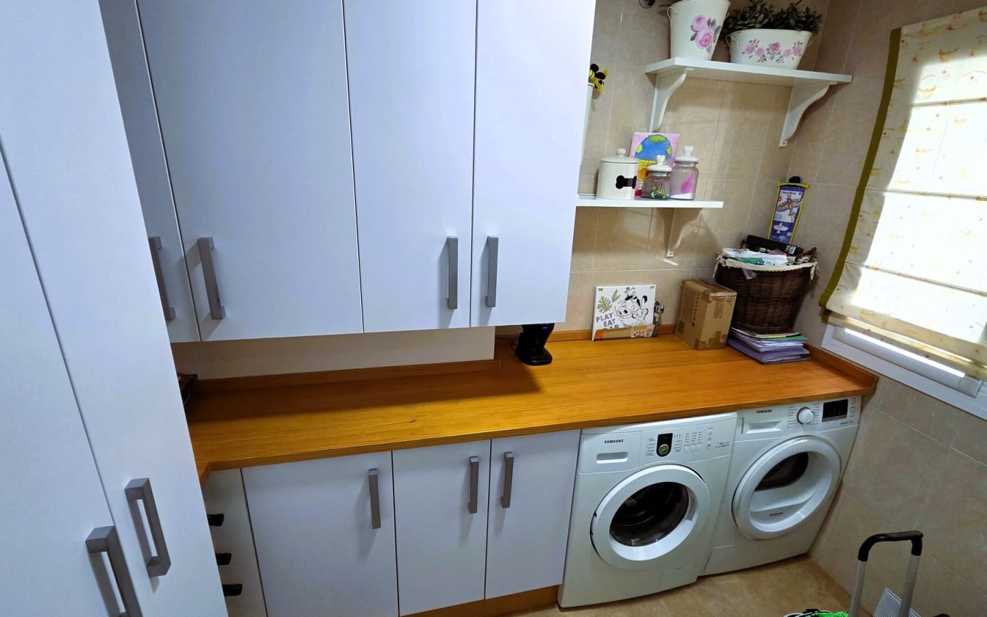 3 Zimmer Wohnung zu verkaufen in Estepona mit Garage - 395.000 € (Ref: 9322837)