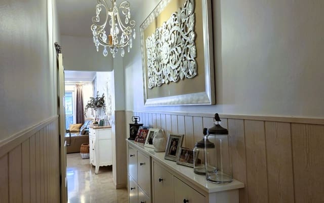 3 Zimmer Wohnung zu verkaufen in Estepona mit Garage - 395.000 € (Ref: 9322837)