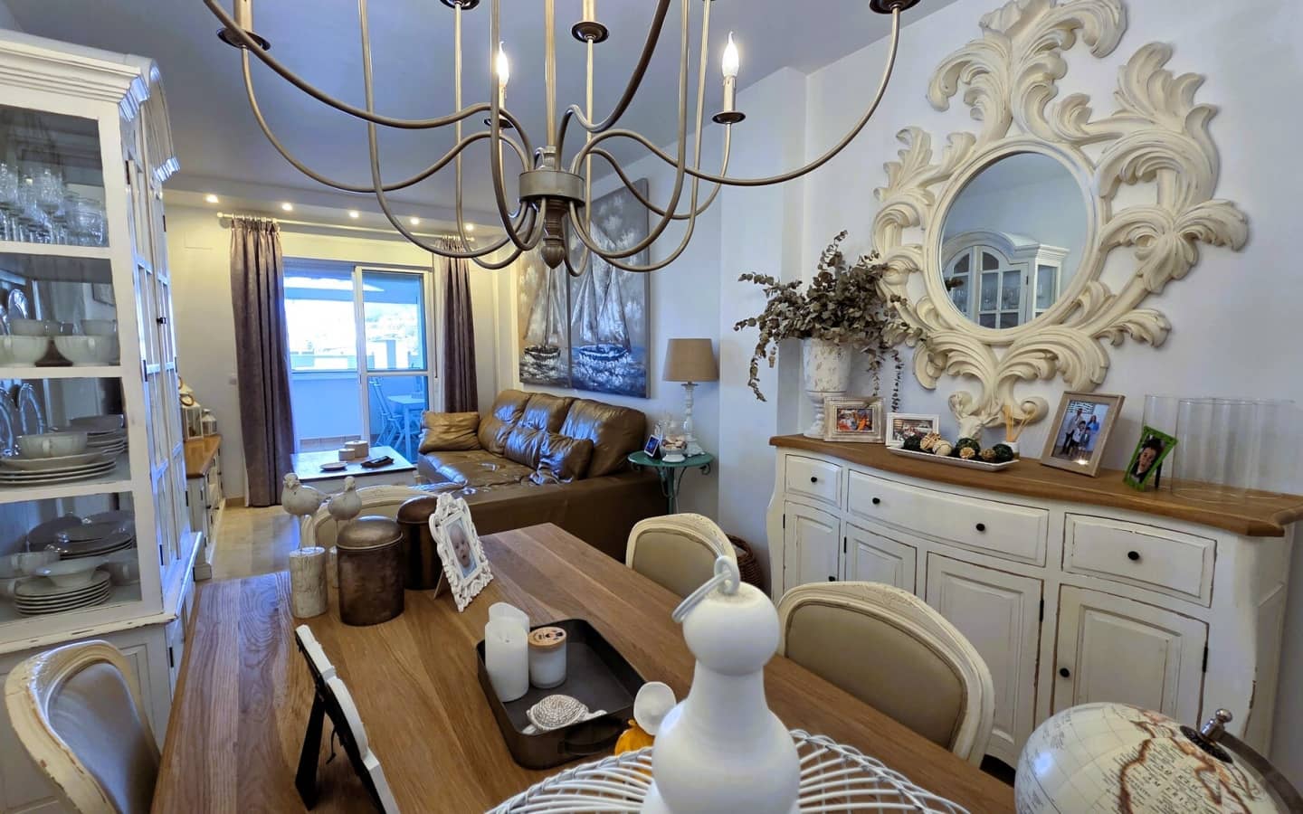 3 Zimmer Wohnung zu verkaufen in Estepona mit Garage - 395.000 € (Ref: 9322837)