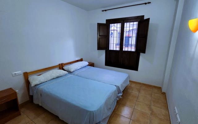 2 makuuhuone Asunto myytävänä paikassa Vélez de Benaudalla mukana 
autotalli - 140 000 € (Ref: 9557414)