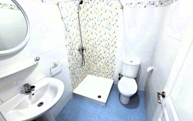 2 makuuhuone Asunto myytävänä paikassa Vélez de Benaudalla mukana 
autotalli - 140 000 € (Ref: 9557414)