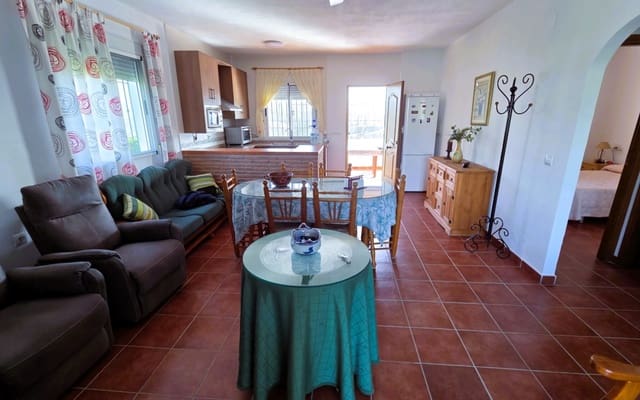 2 soverom Villa til salgs i Salobreña med svømmebasseng - € 260 000 (Ref: 9610193)