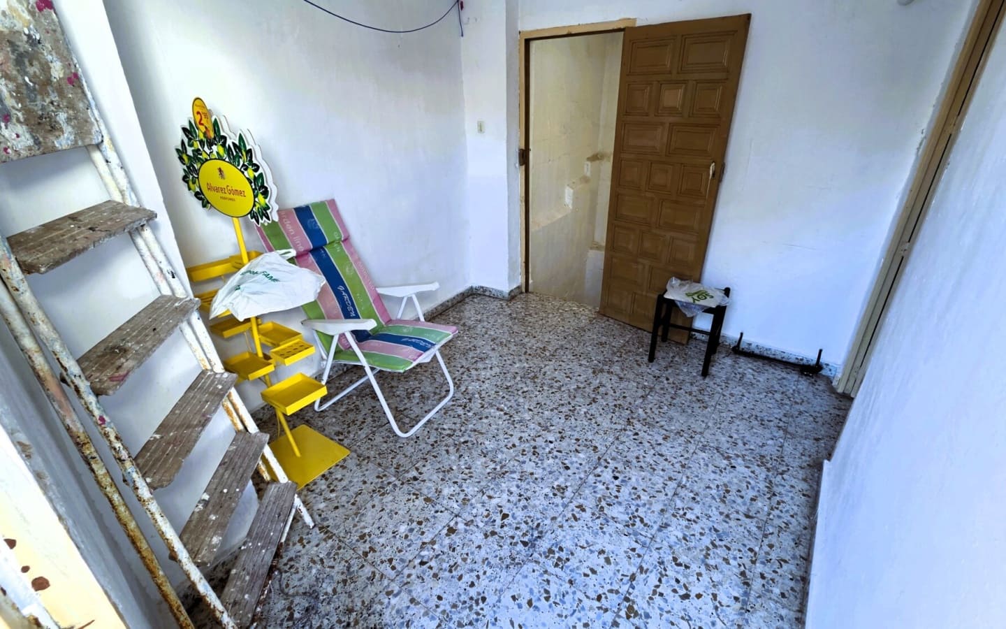 3 Zimmer Haus zu verkaufen in Motril - 80.000 € (Ref: 9626093)