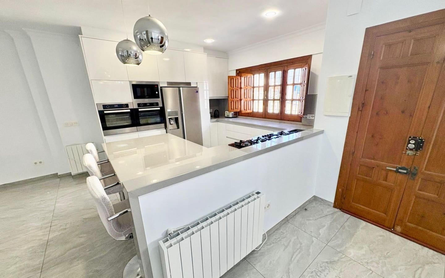 Chalet de 2 habitaciones en Salobreña en venta - 285.000 € (Ref: 9688466)